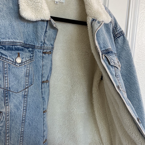 PacSun Sherpa Trucker Jacket - XS/S (Oversized fit) - Picture 4 of 8